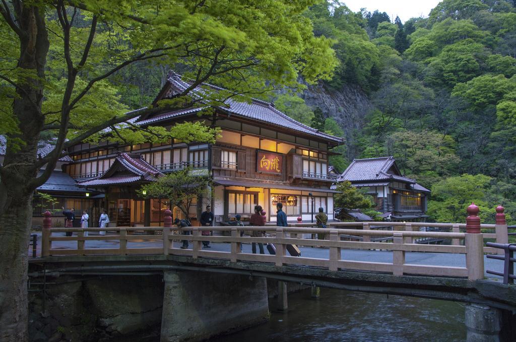 Mukaitaki Hotel Aizuwakamatsu Bagian luar foto